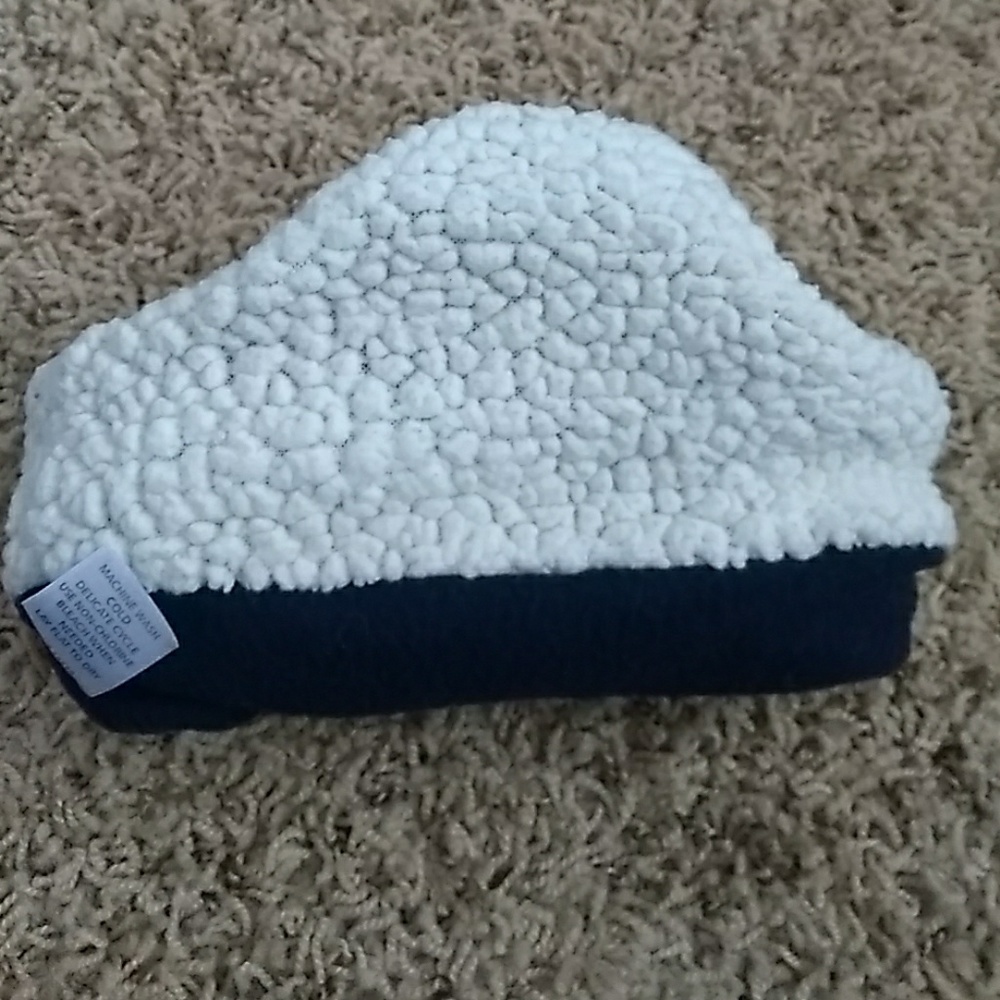 Baby Beanie - Picture 3 of 4